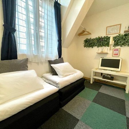 Dotonbori House Apartment โอซาก้า ภายนอก รูปภาพ